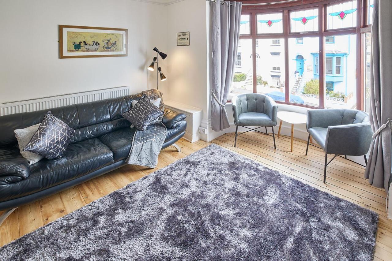 Apartment 3, Khyber Lodge Apartments Whitby Bagian luar foto