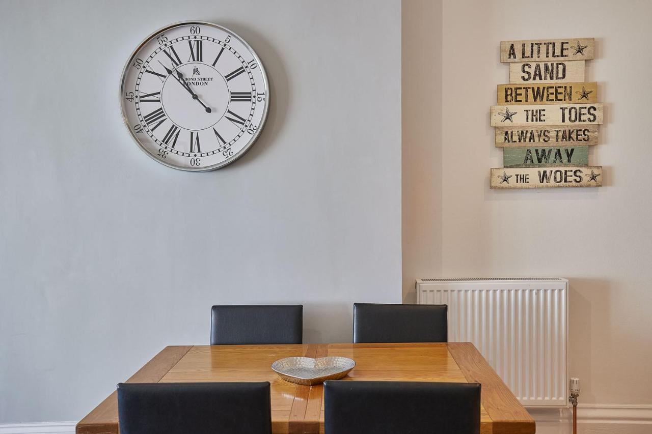 Apartment 3, Khyber Lodge Apartments Whitby Bagian luar foto